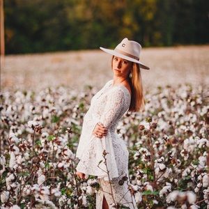 Meet your Posher, Katelyn